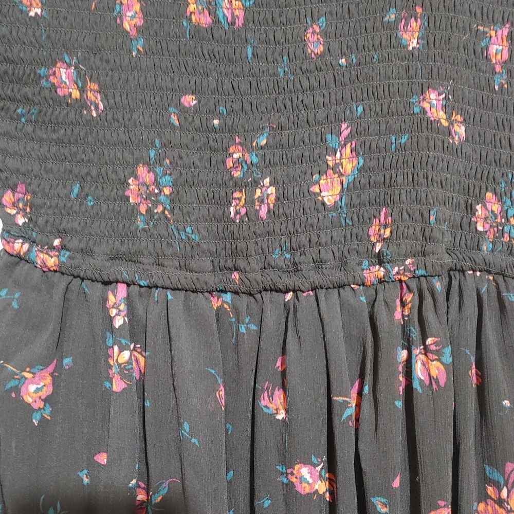 BLACK FLORAL DRESS. SIZE XS - Picture 11 of 11